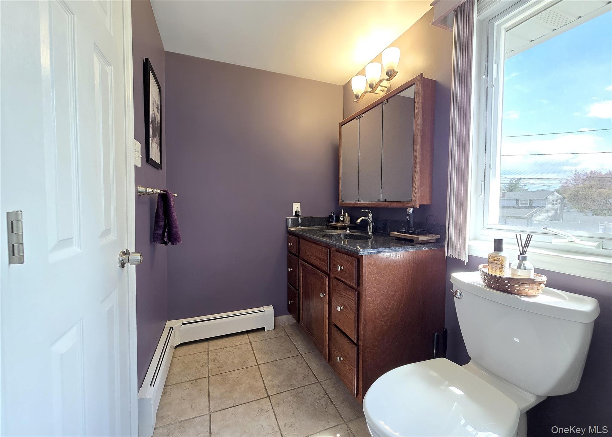 31 Executive Road Selden, NY 11784 - Photo 13 of 23