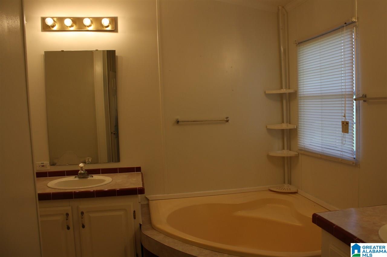64 Dry Creek Road Cleveland, AL 35049 - Photo 12 of 27
