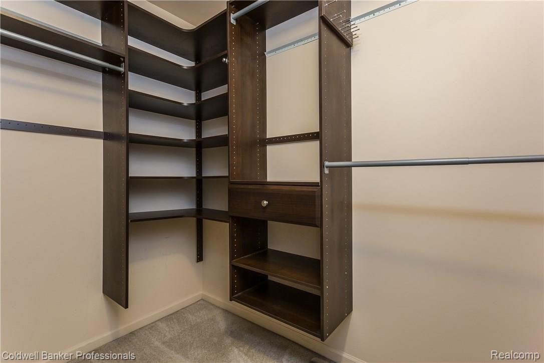 41863 Mitchell Road, Unit 17 Novi, MI 48377 - Photo 19 of 39 022-Walk_In_Closet-4655126-large.jpg