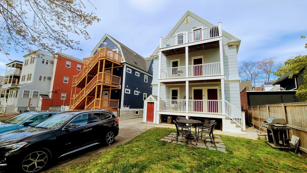 74 Morrison Avenue Somerville, MA 02144 - Photo 3 of 25