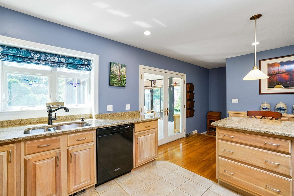 159 Tilden Road Scituate, MA 02066 - Photo 6 of 30