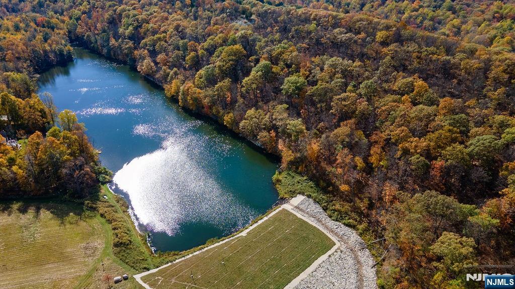 13 Village Way, Unit 7 Vernon, NJ 07462 - Photo 37 of 46