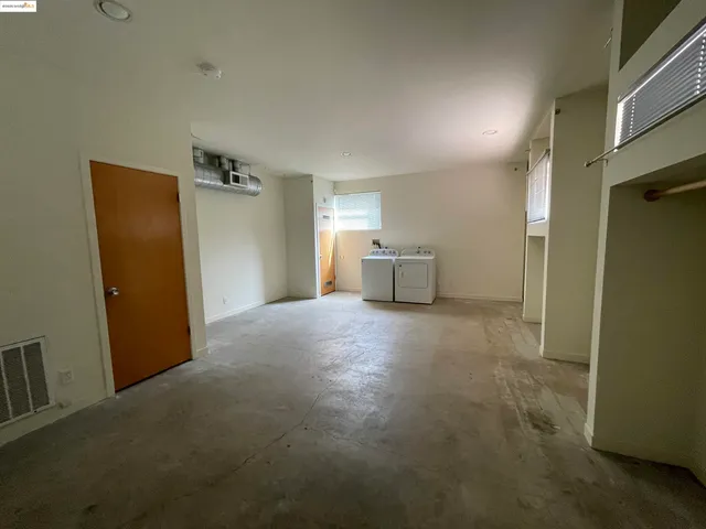 $1,830,000 | 6450 Doyle Street, Emeryville, CA 94608