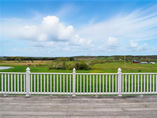 $549,900 | 742 Centerline Road, Sheldon, NY 14145