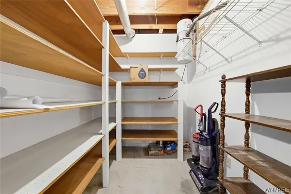 $549,900 | 742 Centerline Road, Sheldon, NY 14145