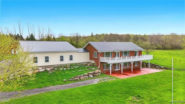 $549,900 | 742 Centerline Road, Sheldon, NY 14145