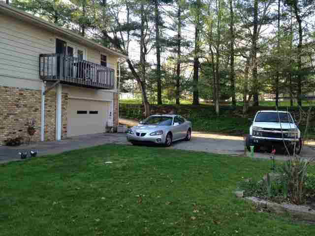 1524 South Ridgeview Drive Yorktown, IN 47396 - Photo 12 of 14 Gallery Image 12
