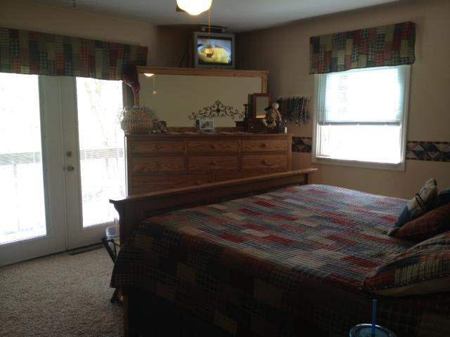 1524 South Ridgeview Drive Yorktown, IN 47396 - Photo 7 of 14 Gallery Image 7