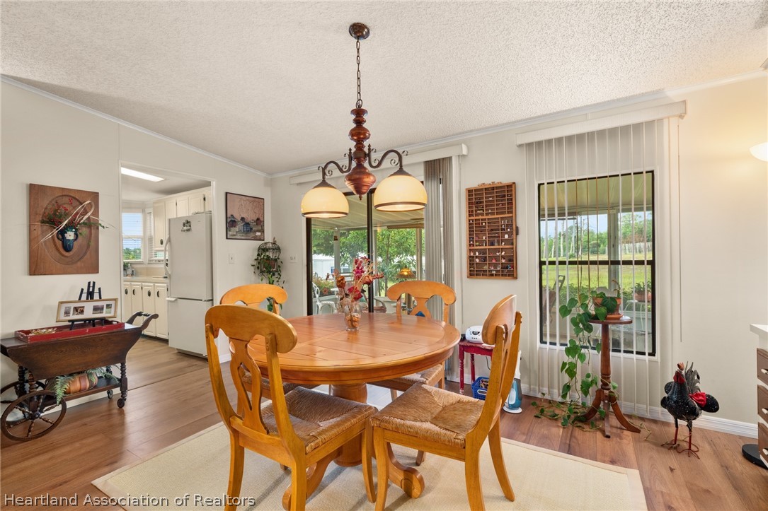 223 Hickory Ridge Drive Sebring, FL 33876 - Photo 11 of 43