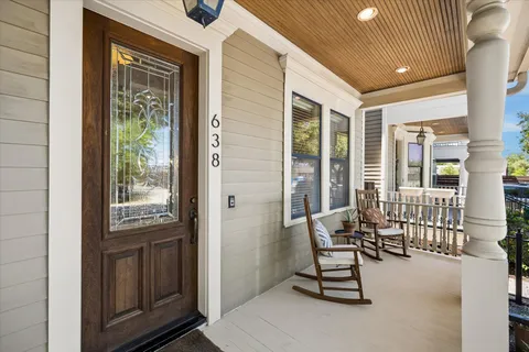 $825,000 | 638 West 17th Street, Houston, TX 77008