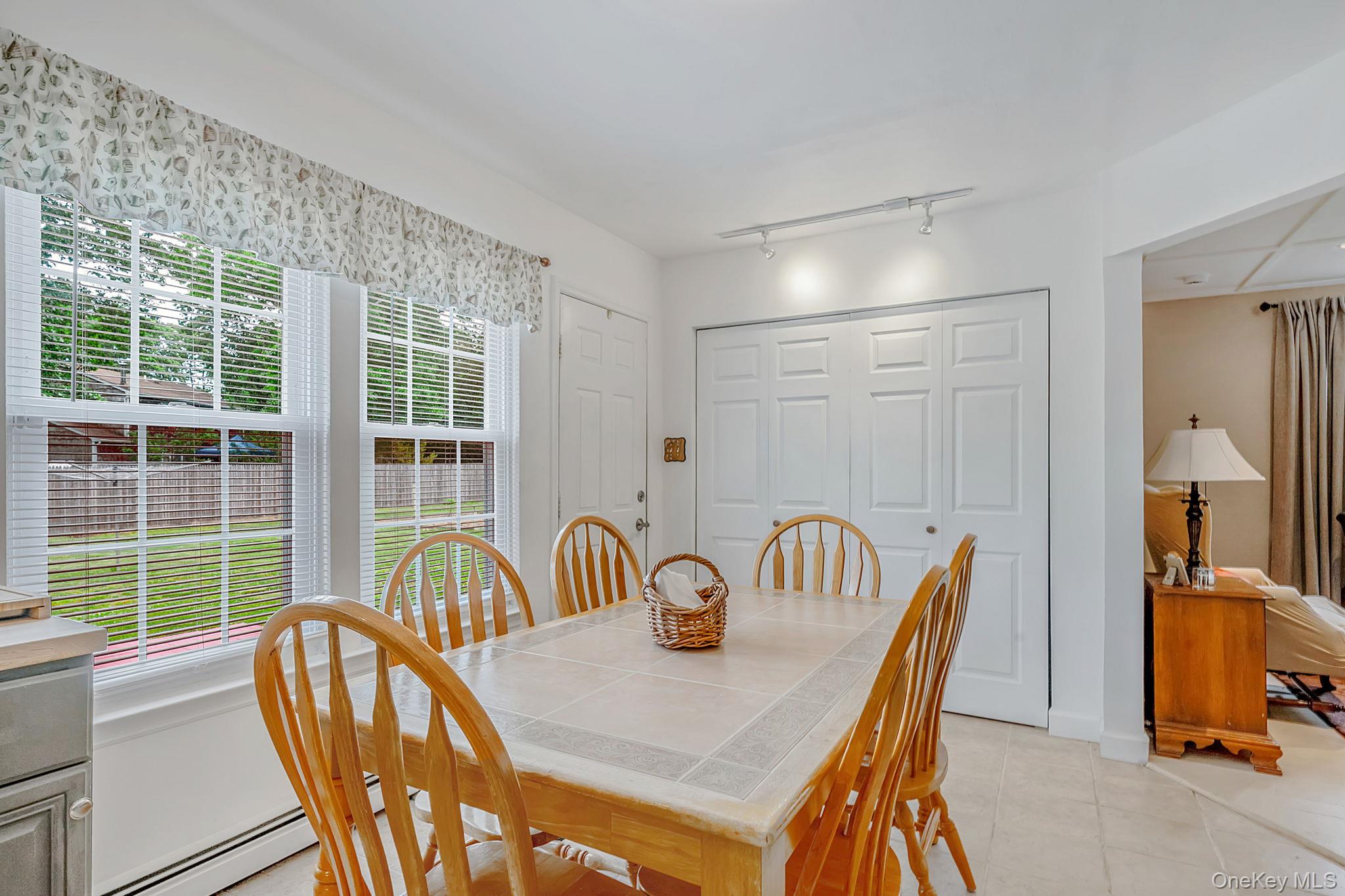 4 Green Terrace Ridge, NY 11961 - Photo 15 of 34