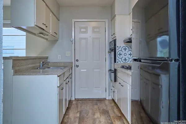 $995 | 118 San Angelo, San Antonio, TX 78212