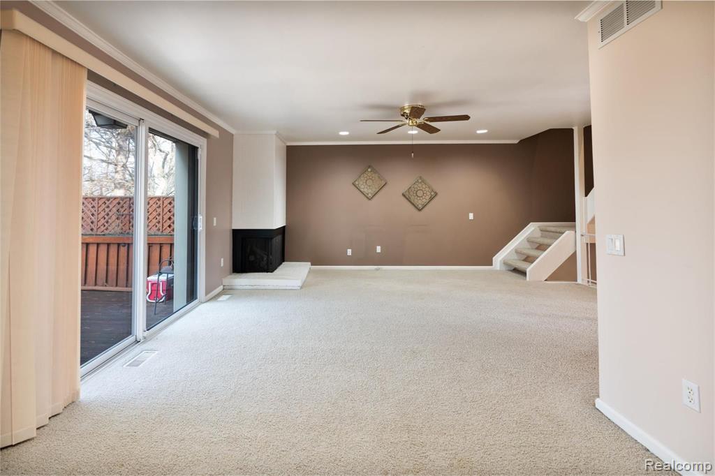 388 Willow Grove Lane Rochester Hills, MI 48307 - Photo 9 of 19