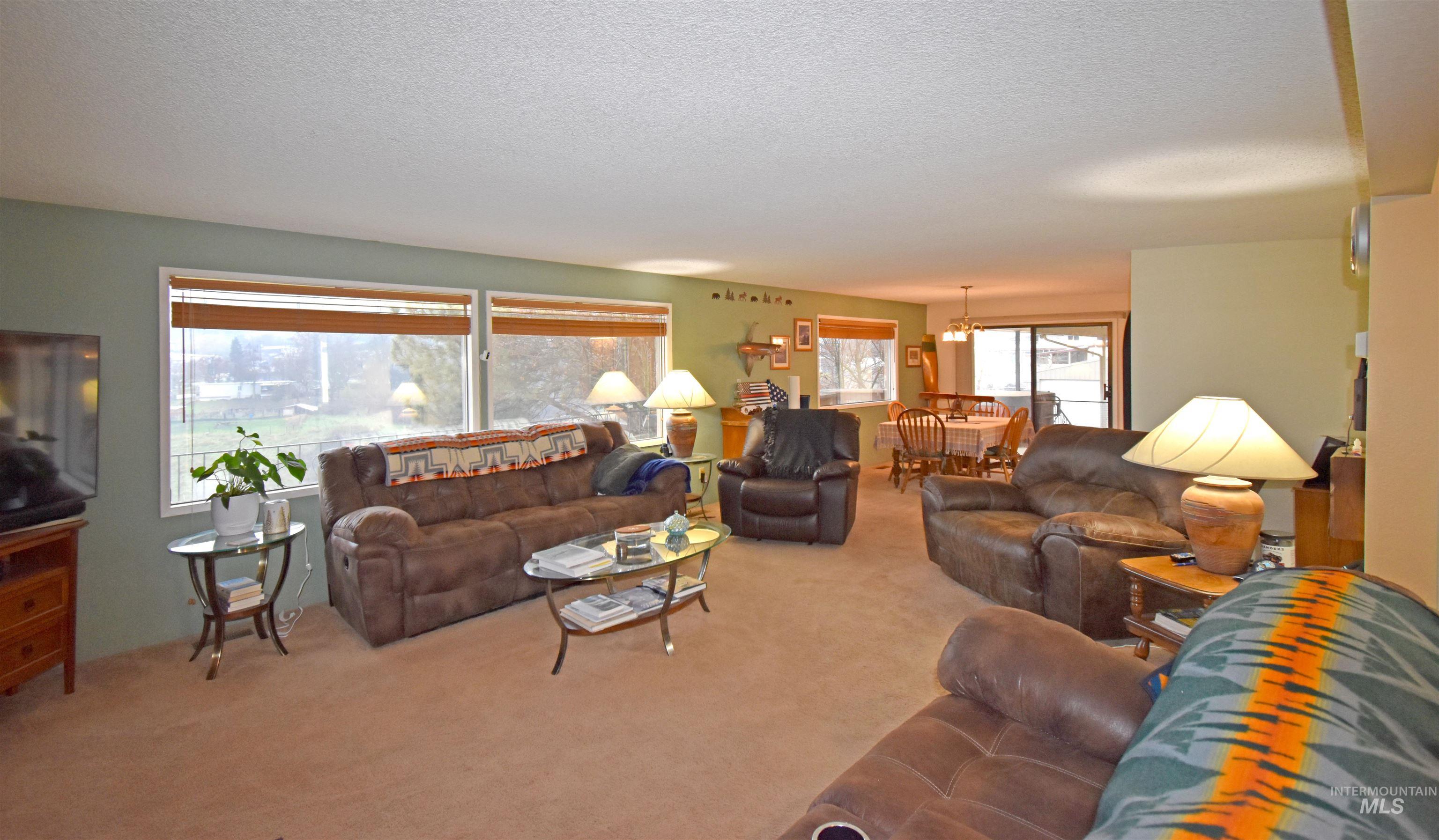 1045 Post Lane Clarkston, WA 99403 - Photo 6 of 50