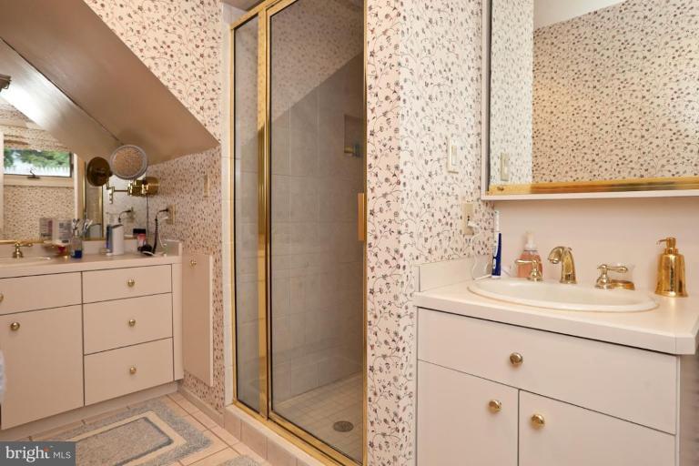 7903 Long Meadow Road Pikesville, MD 21208 - Photo 8 of 15 Master Bath
