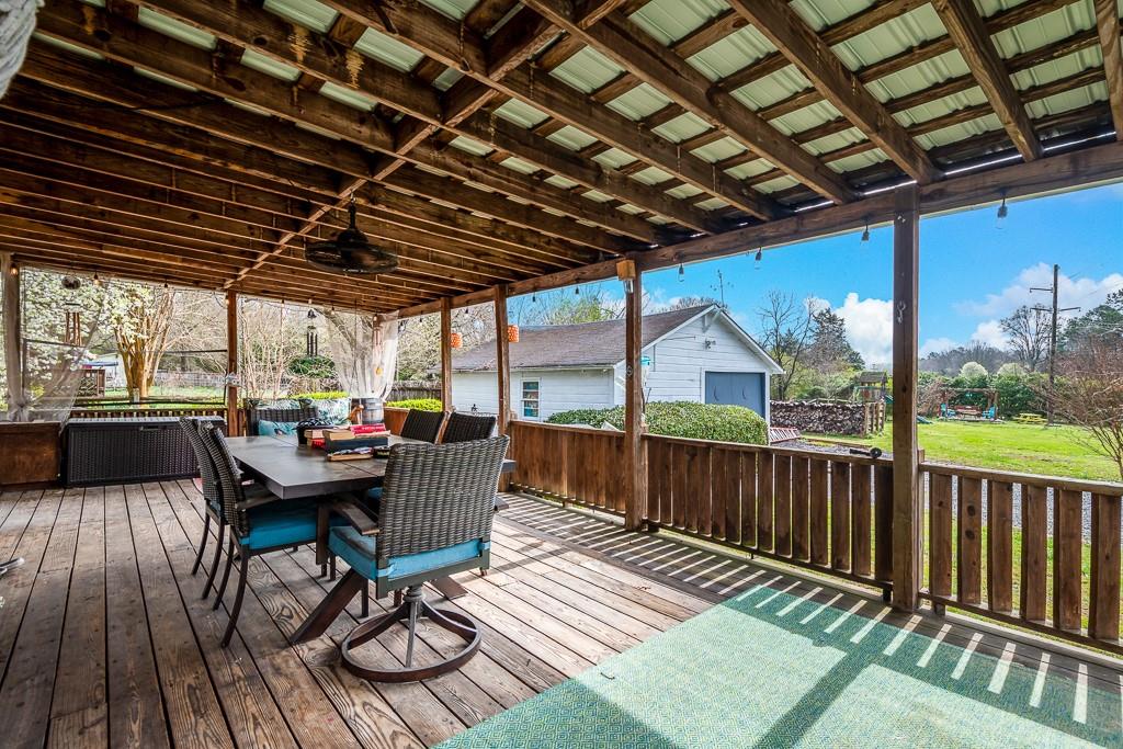 8115 Pleasant Grove Road Charlotte, NC 28216 - Photo 17 of 25 Gallery Image 17