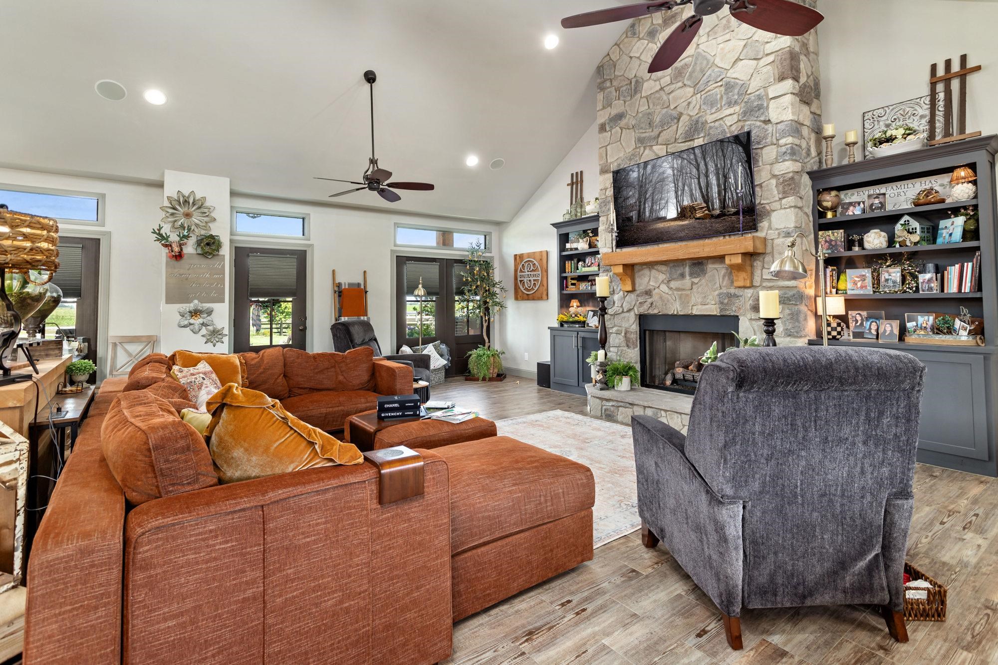 3890 South Pine Island Road Beaumont, TX 77713 - Photo 9 of 42