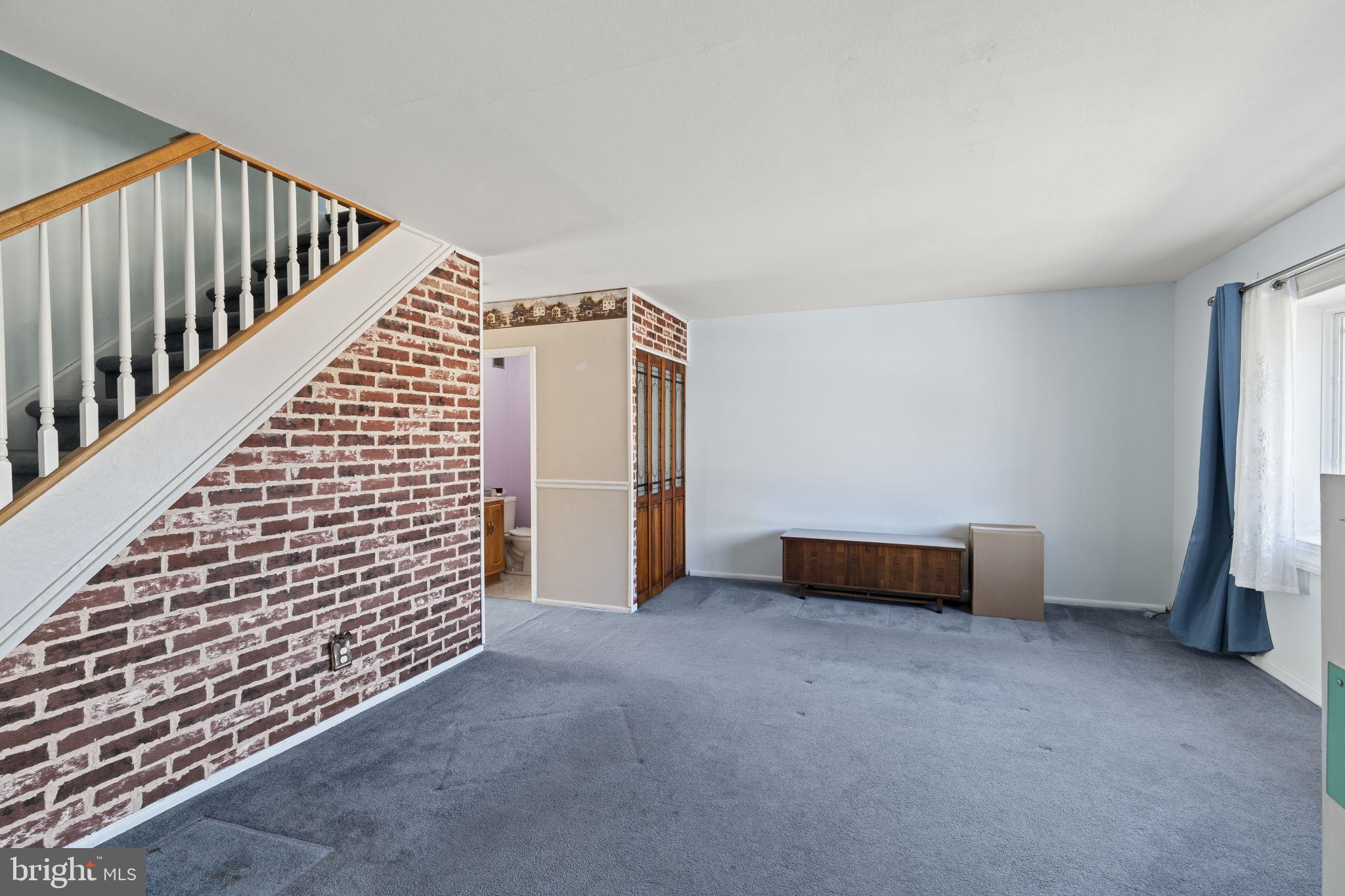 12858 Elnora Road Philadelphia, PA 19154 - Photo 4 of 40 Gallery Image 4