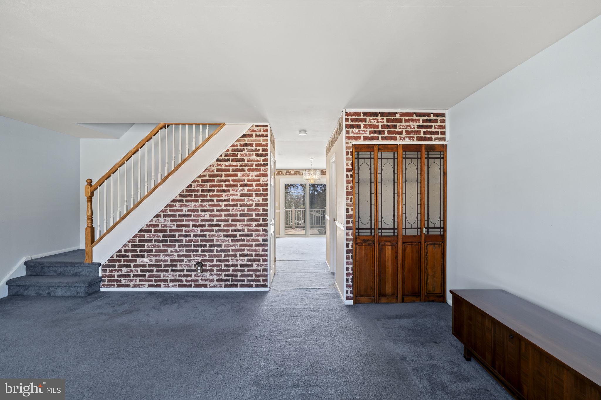 12858 Elnora Road Philadelphia, PA 19154 - Photo 8 of 40 Gallery Image 8