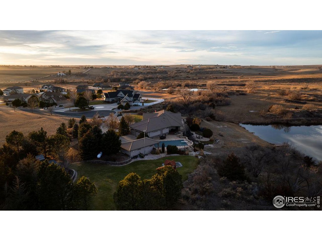 46 Sunset Lane Fort Morgan, CO 80701 - Photo 5 of 49 a view of city and ocean