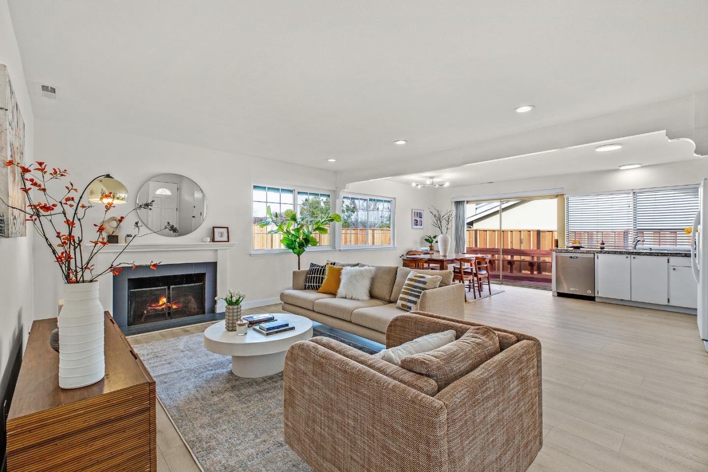 2891 Calais Drive San Ramon, CA 94583 - Photo 6 of 42 Gallery Image 6