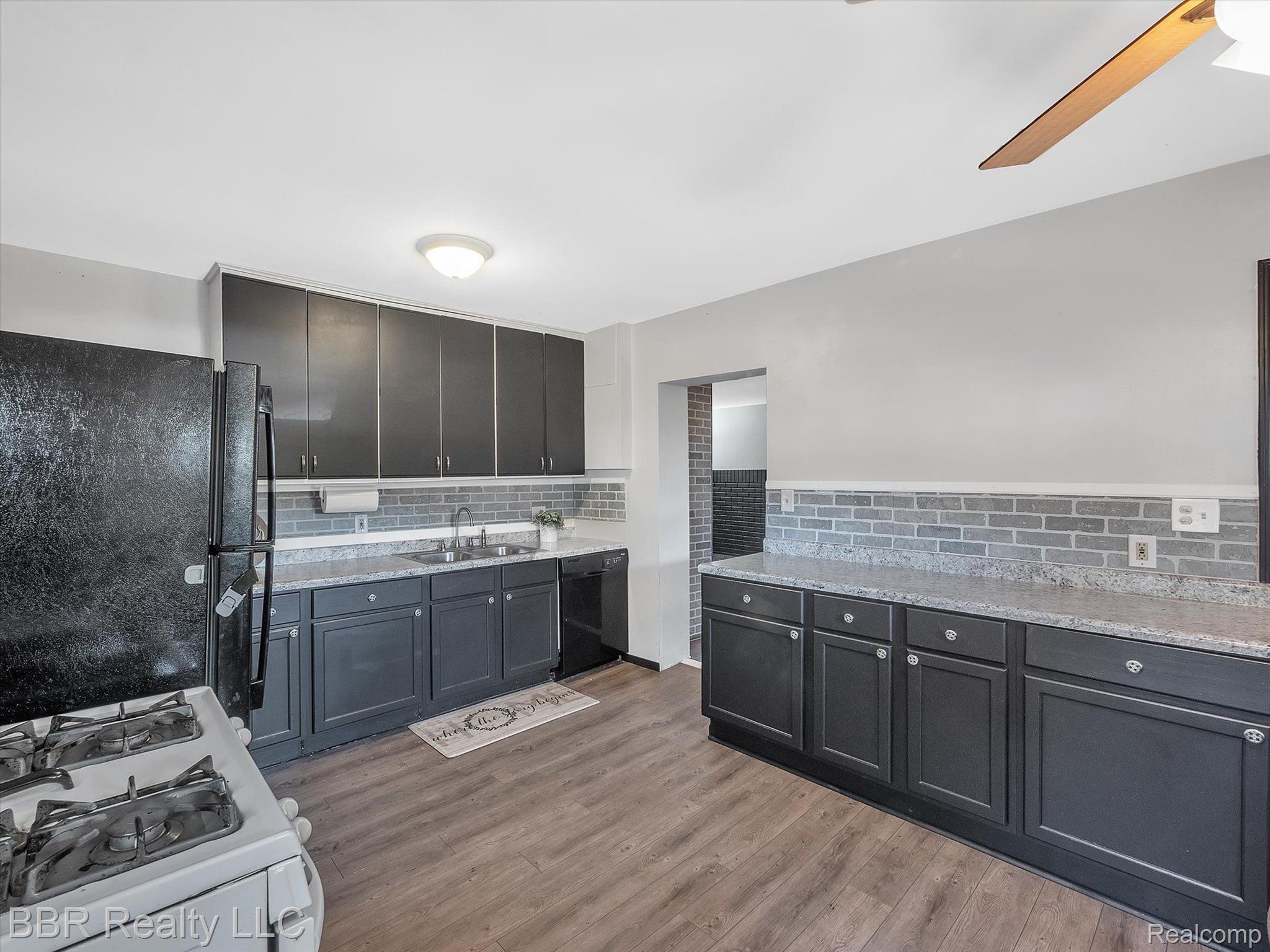 16 Elizabeth Street River Rouge, MI 48218 - Photo 16 of 58 Gallery Image 16