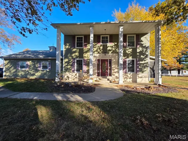 $150,000 | 213 West Alton Street, Bunker Hill, IL 62014