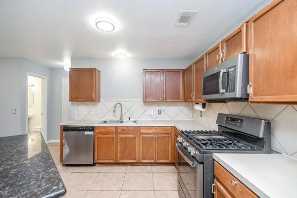 $2,200 | 11914 Brantley Haven Drive, Tomball, TX 77375