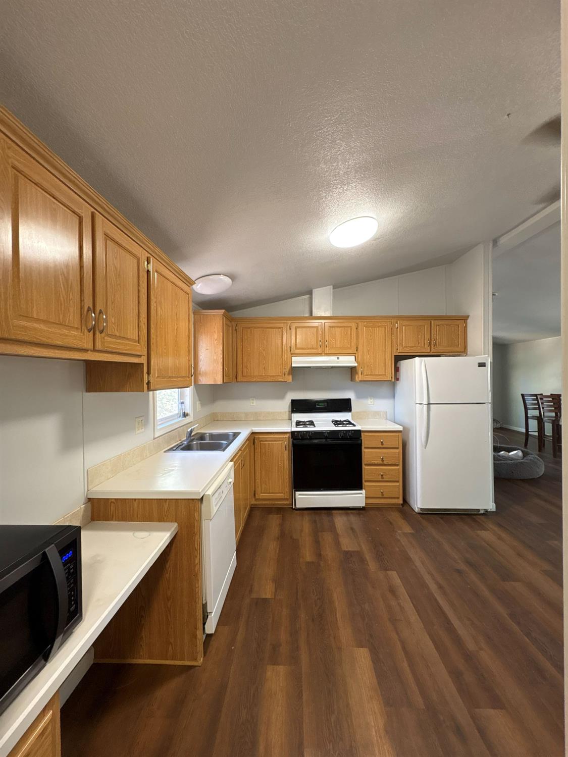 7747 Doster Road Mountain Ranch, CA 95246 - Photo 14 of 36 Gallery Image 14