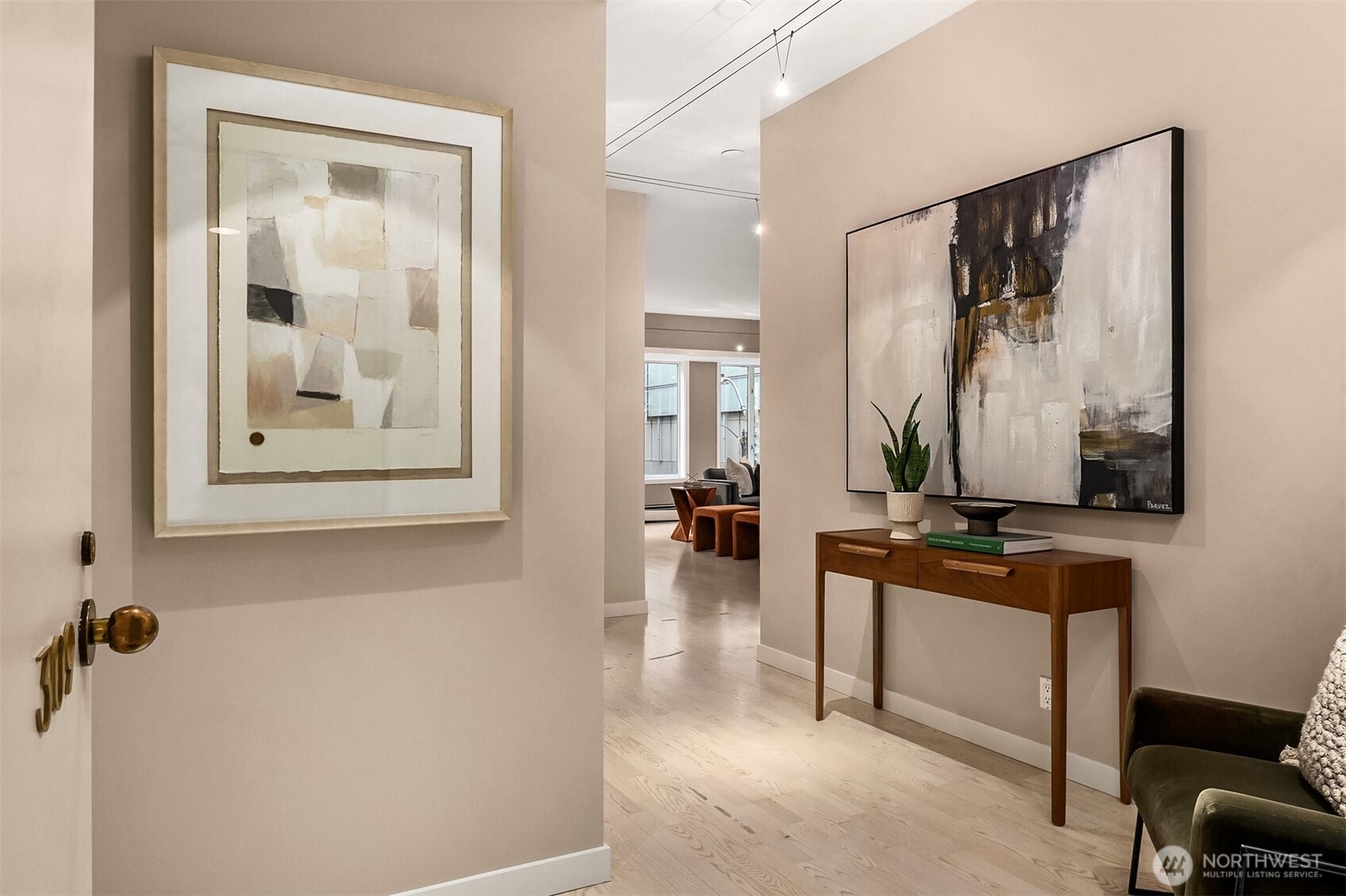 98 Union Street, Unit 309 Seattle, WA 98101 - Photo 16 of 24