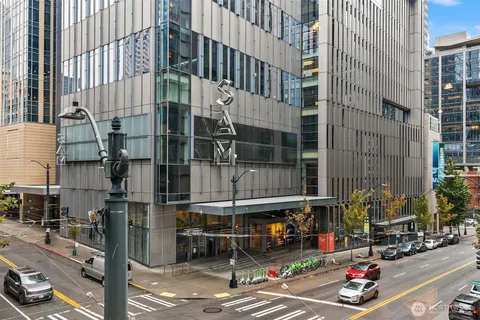 $525,000 | 98 Union Street, Unit 309, Seattle, WA 98101