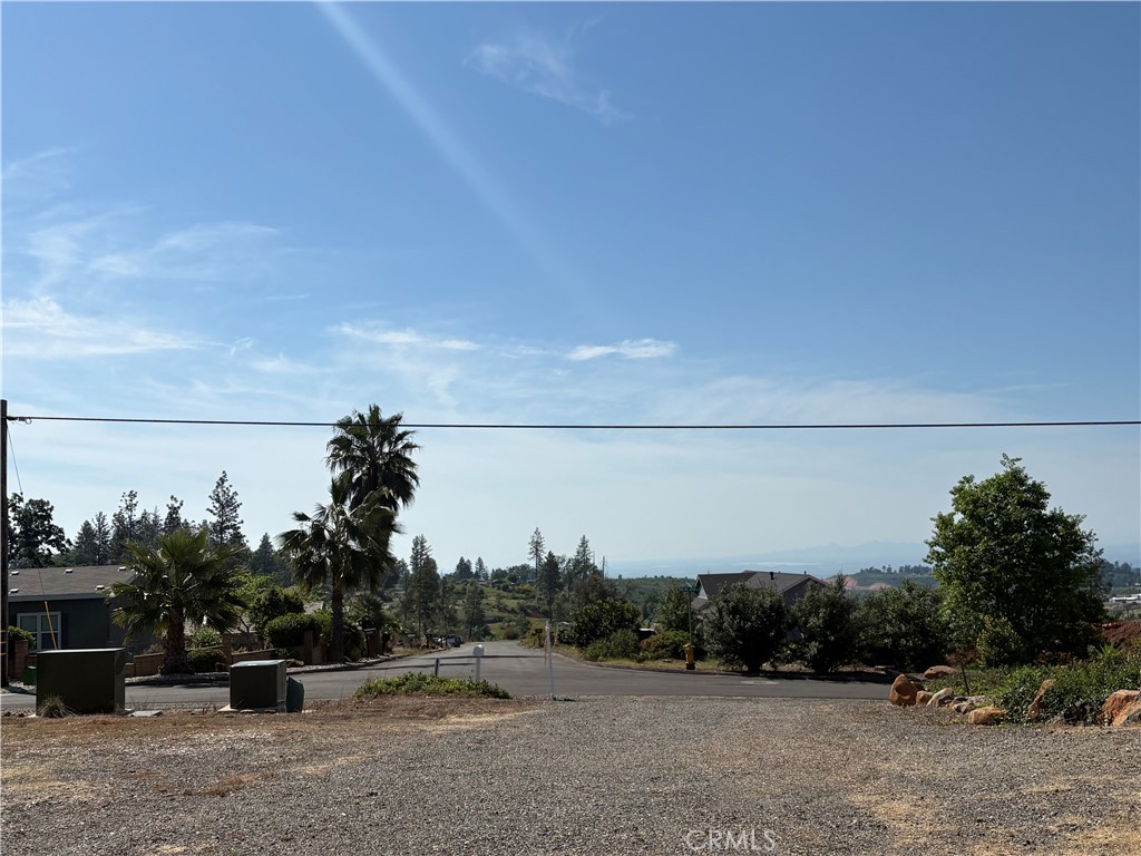 5548 Newland Road Paradise, CA 95969 - Photo 21 of 23 a view of a outdoor space and a lake view