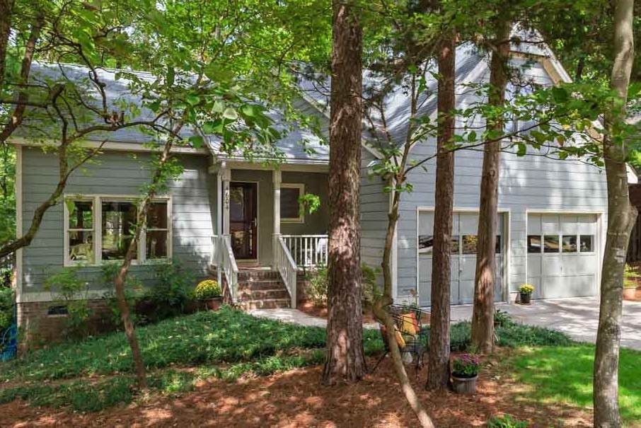 4604 Thendara Way Raleigh, NC 27612 - Photo 3 of 25 Photo 3