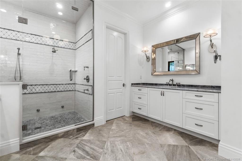 1904 Southeast Sailfish Point Boulevard Stuart, FL 34996 - Photo 25 of 64