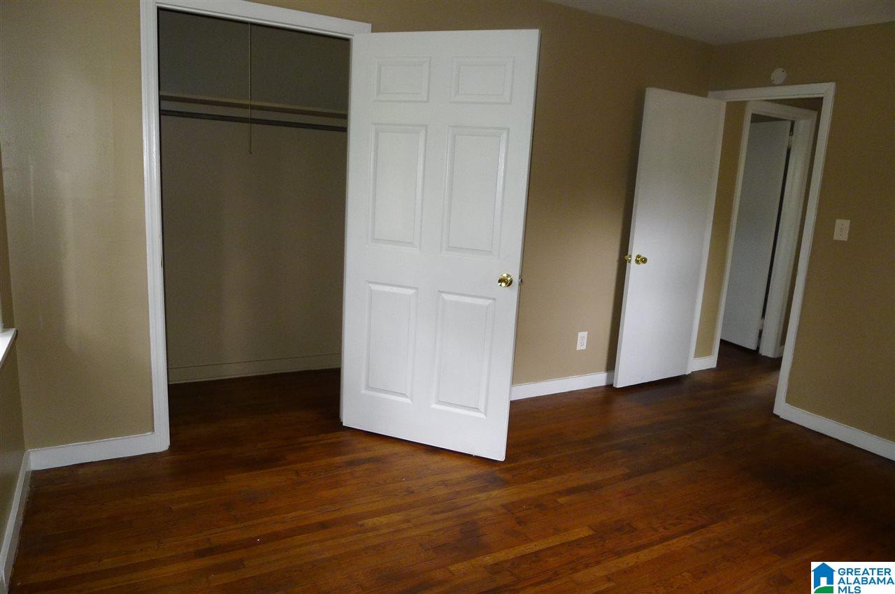301 27th Street Southwest Birmingham, AL 35211 - Photo 16 of 21