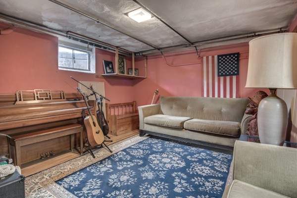 26 Seward Road Stoneham, MA 02180 - Photo 19 of 26 Gallery Image 19
