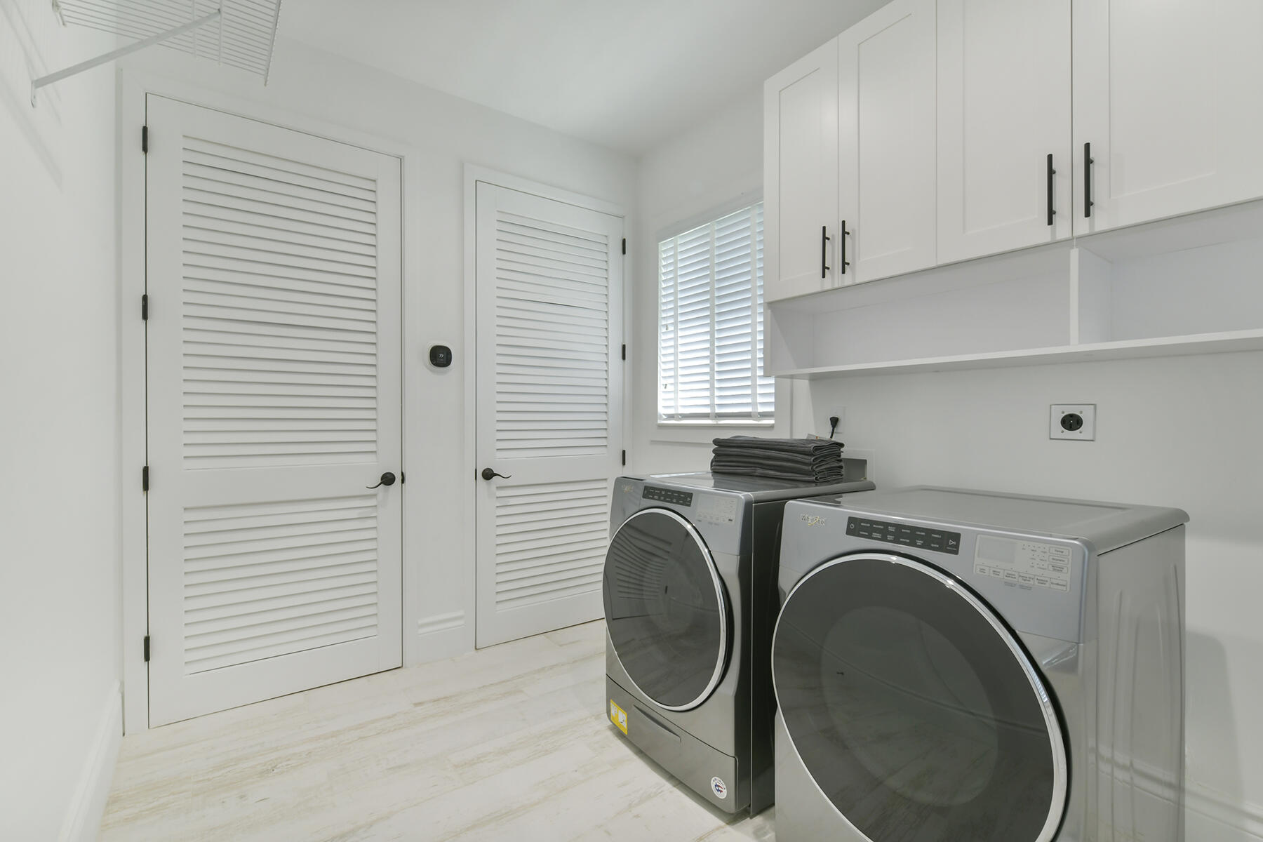 2 Flamingo Hammock Road Islamorada, FL 33036 - Photo 15 of 20 Laundry Room
