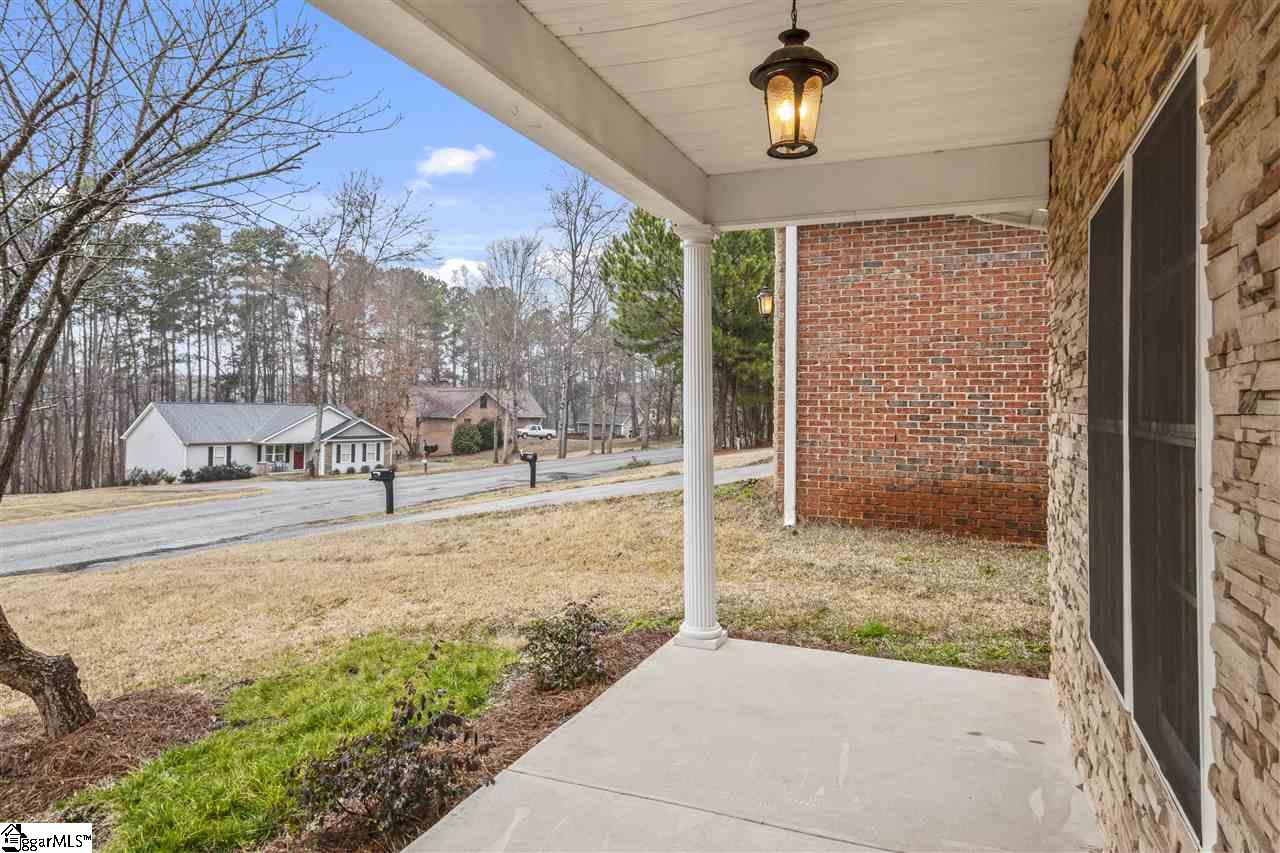 204 Giles Street Anderson, SC 29621 - Photo 4 of 31 Gallery Image 4