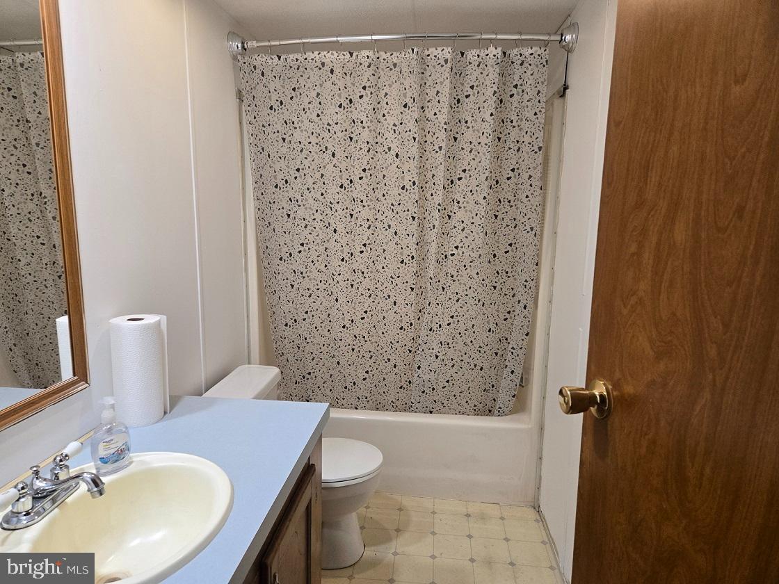76 Powerline Road Boyertown, PA 19512 - Photo 18 of 24 Gallery Image 18