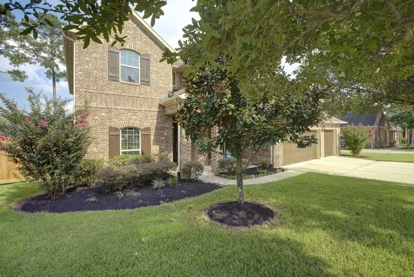 $425,000 | 2003 Doolan Drive, Conroe, TX 77301