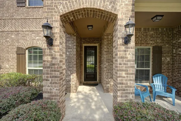 $425,000 | 2003 Doolan Drive, Conroe, TX 77301