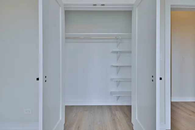 $2,800 | 7518 Madison Street, Unit C, Forest Park, IL 60130