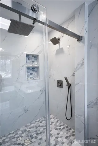 $825,000 | 1732 Highway 18, Old Bridge, NJ 08857