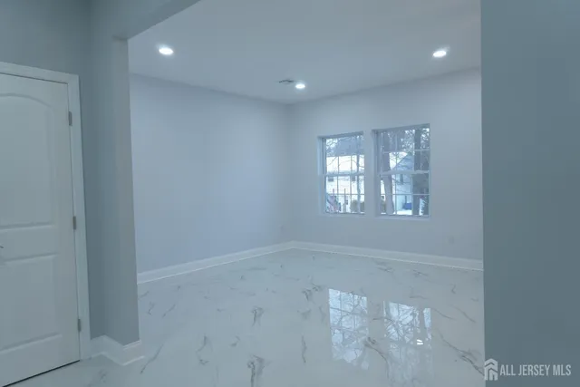 $825,000 | 1732 Highway 18, Old Bridge, NJ 08857