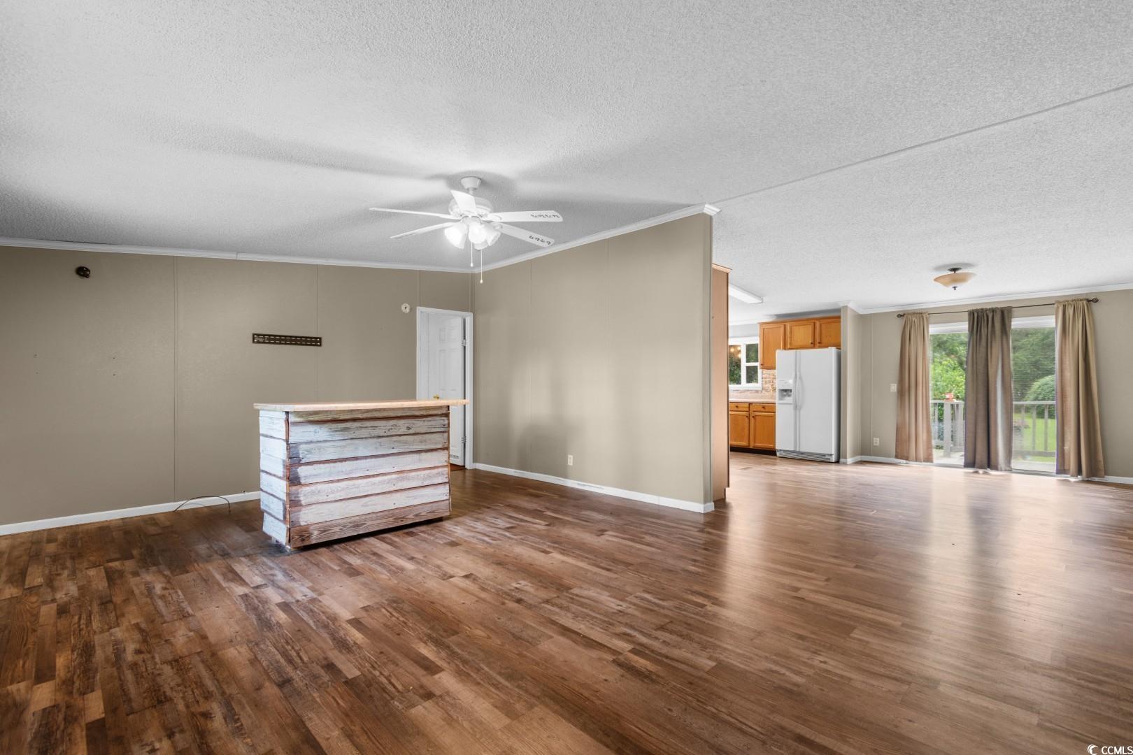 405 Thompson Road Hemingway, SC 29554 - Photo 6 of 39