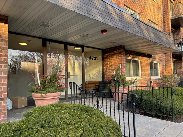 $1,450 | 4731 St Joseph Creek Road, Unit 1C, Lisle, IL 60532