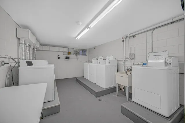 $1,450 | 4731 St Joseph Creek Road, Unit 1C, Lisle, IL 60532