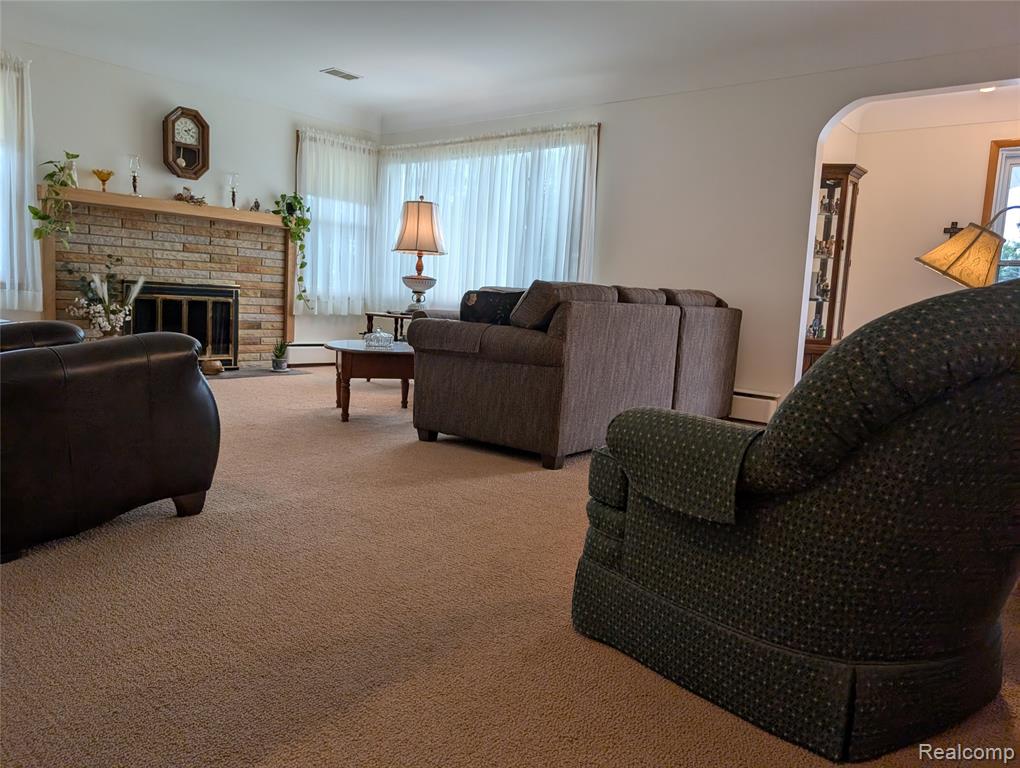 411 Cleveland Street Bad Axe, MI 48413 - Photo 16 of 56
