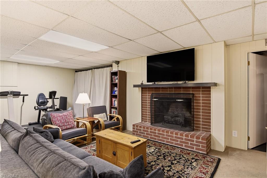 706 Friar Tuck Road Winston-Salem, NC 27104 - Photo 19 of 34 Living area in basement