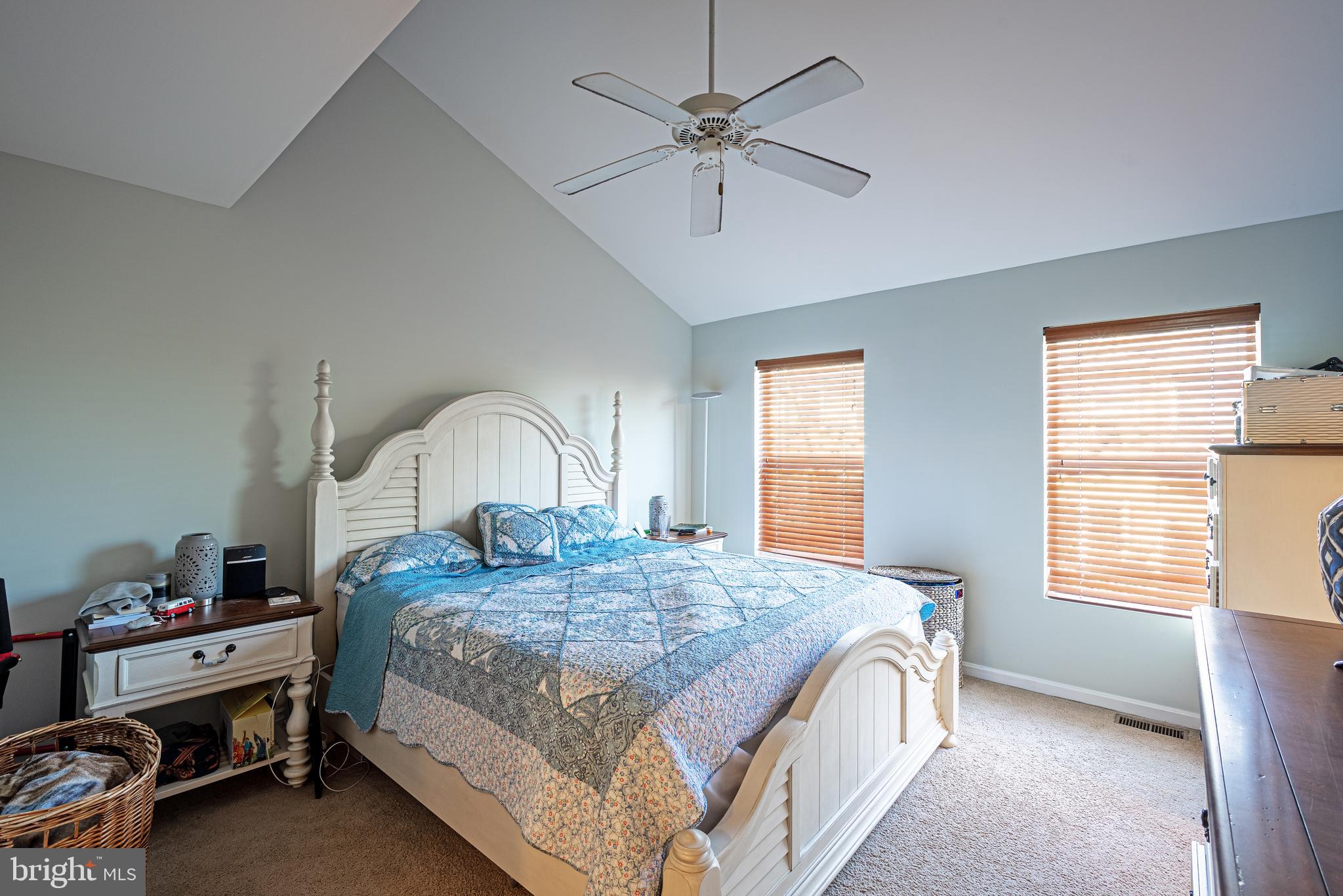 12081 Edgemere Circle Reston, VA 20190 - Photo 17 of 35